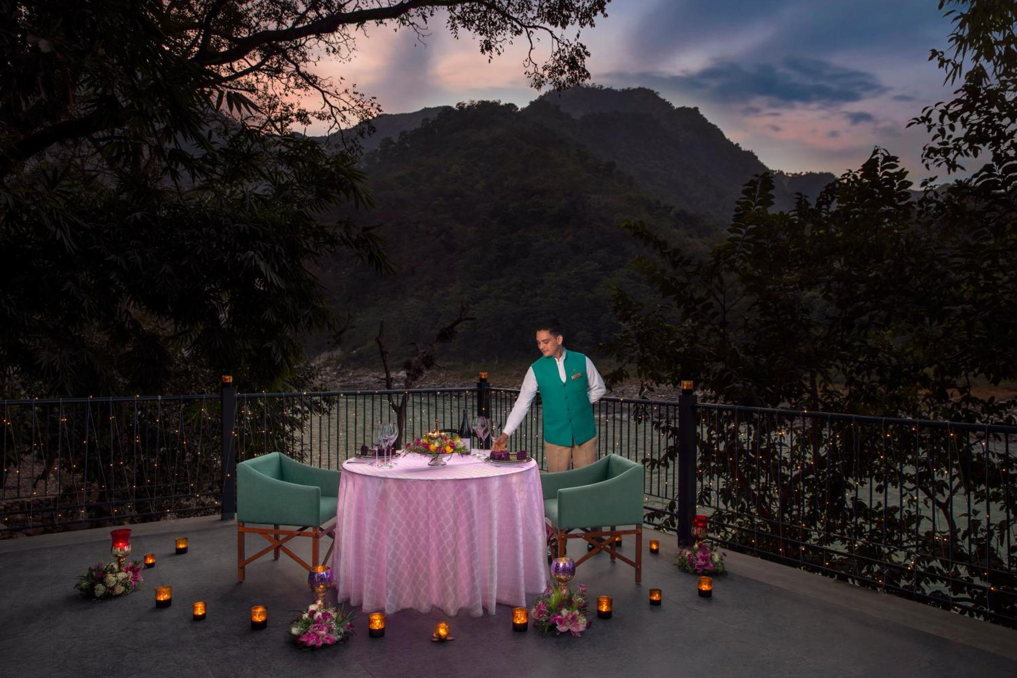 Anand Kashi By The Ganges Rishikesh - Ihcl Seleqtions Hotel Sirasu Exterior foto
