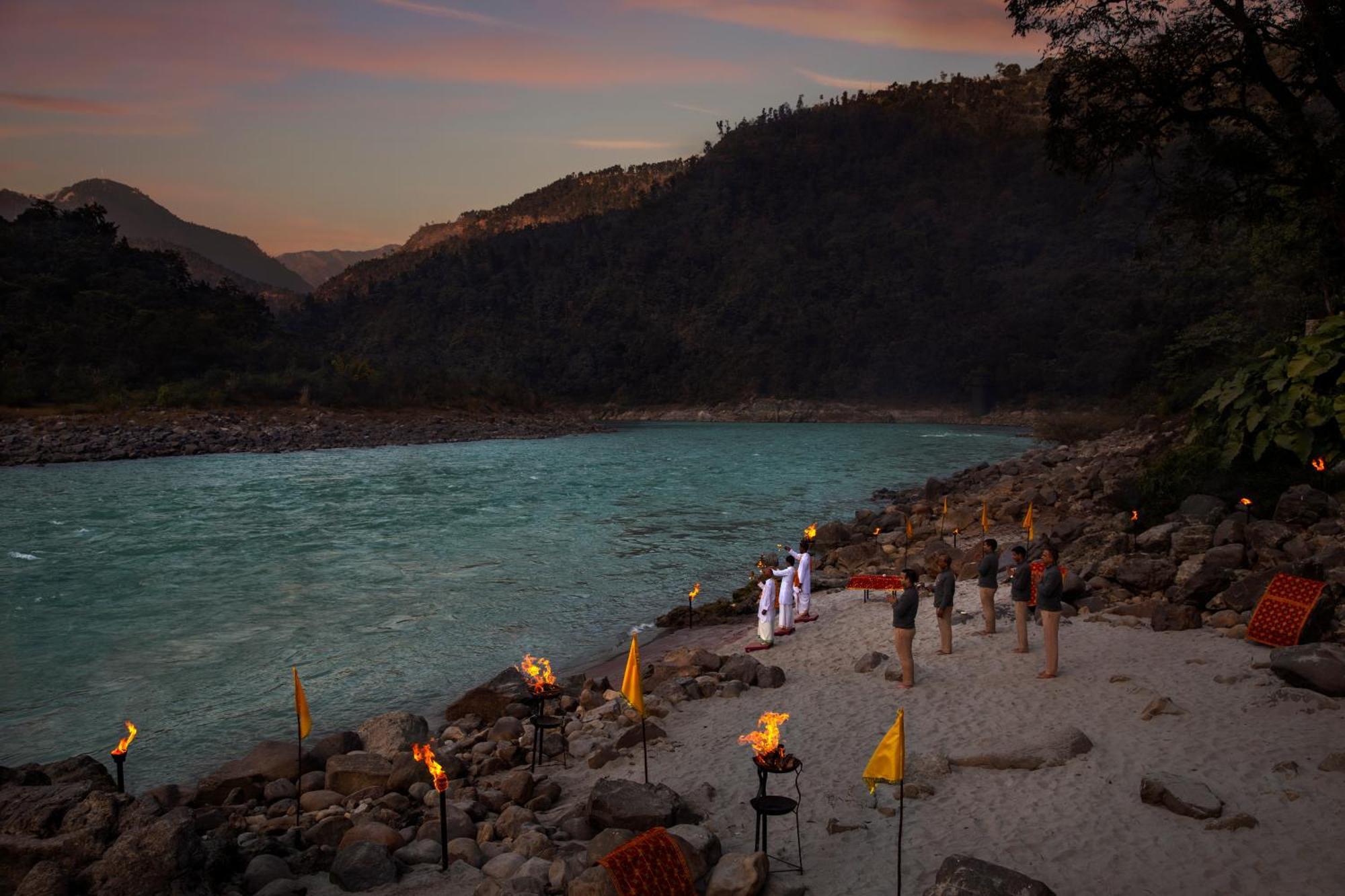 Anand Kashi By The Ganges Rishikesh - Ihcl Seleqtions Hotel Sirasu Exterior foto